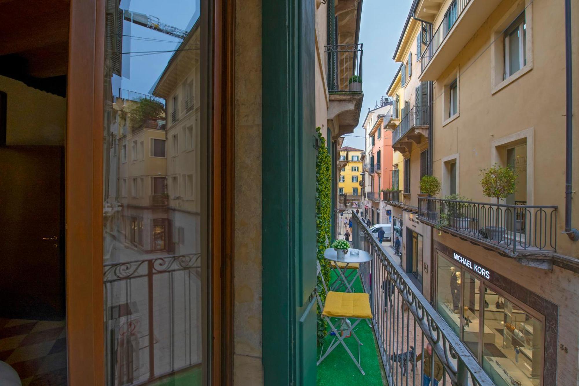 Palace Home Mazzini Verona Center 1 Экстерьер фото