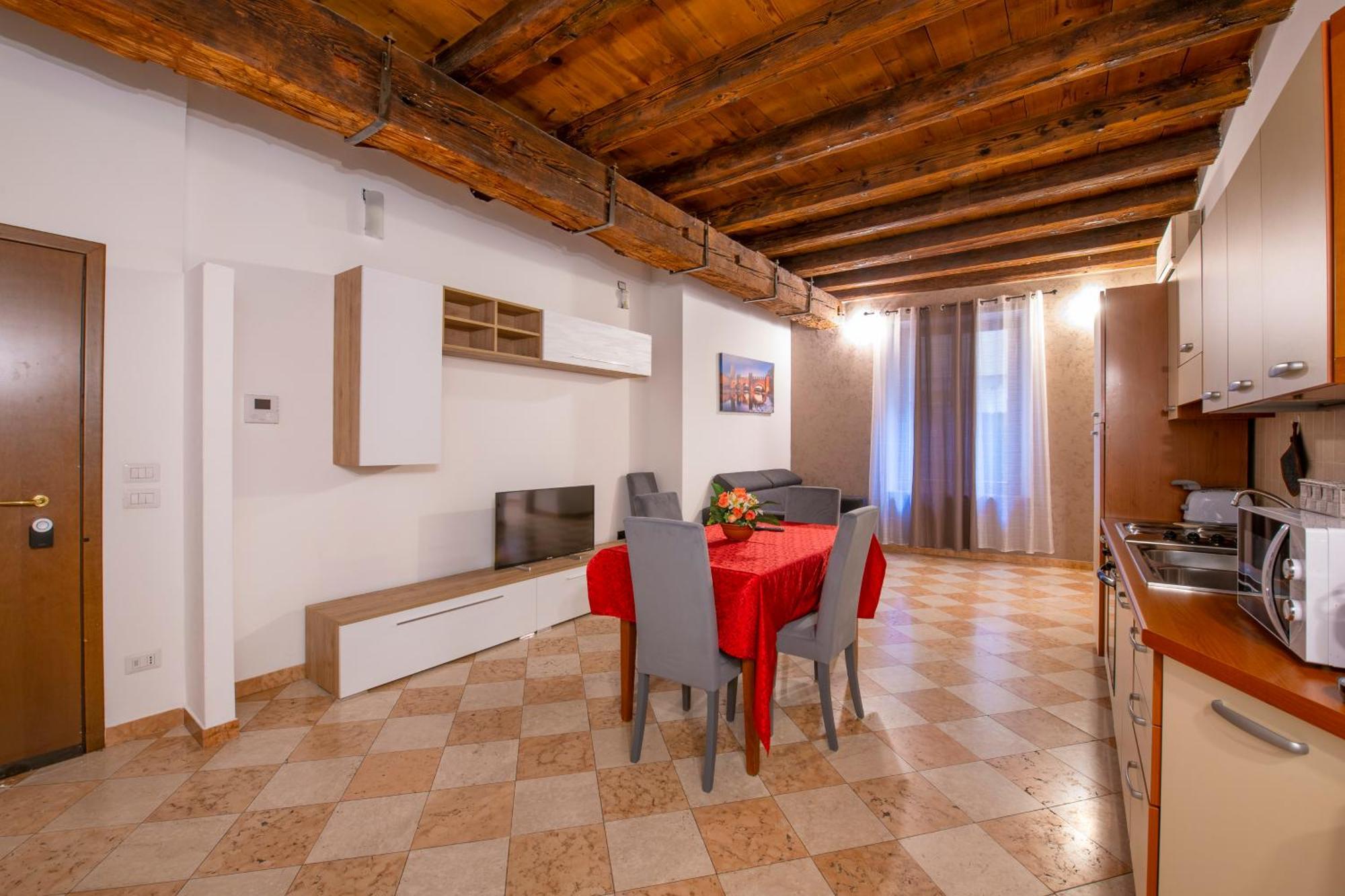 Palace Home Mazzini Verona Center 1 Экстерьер фото
